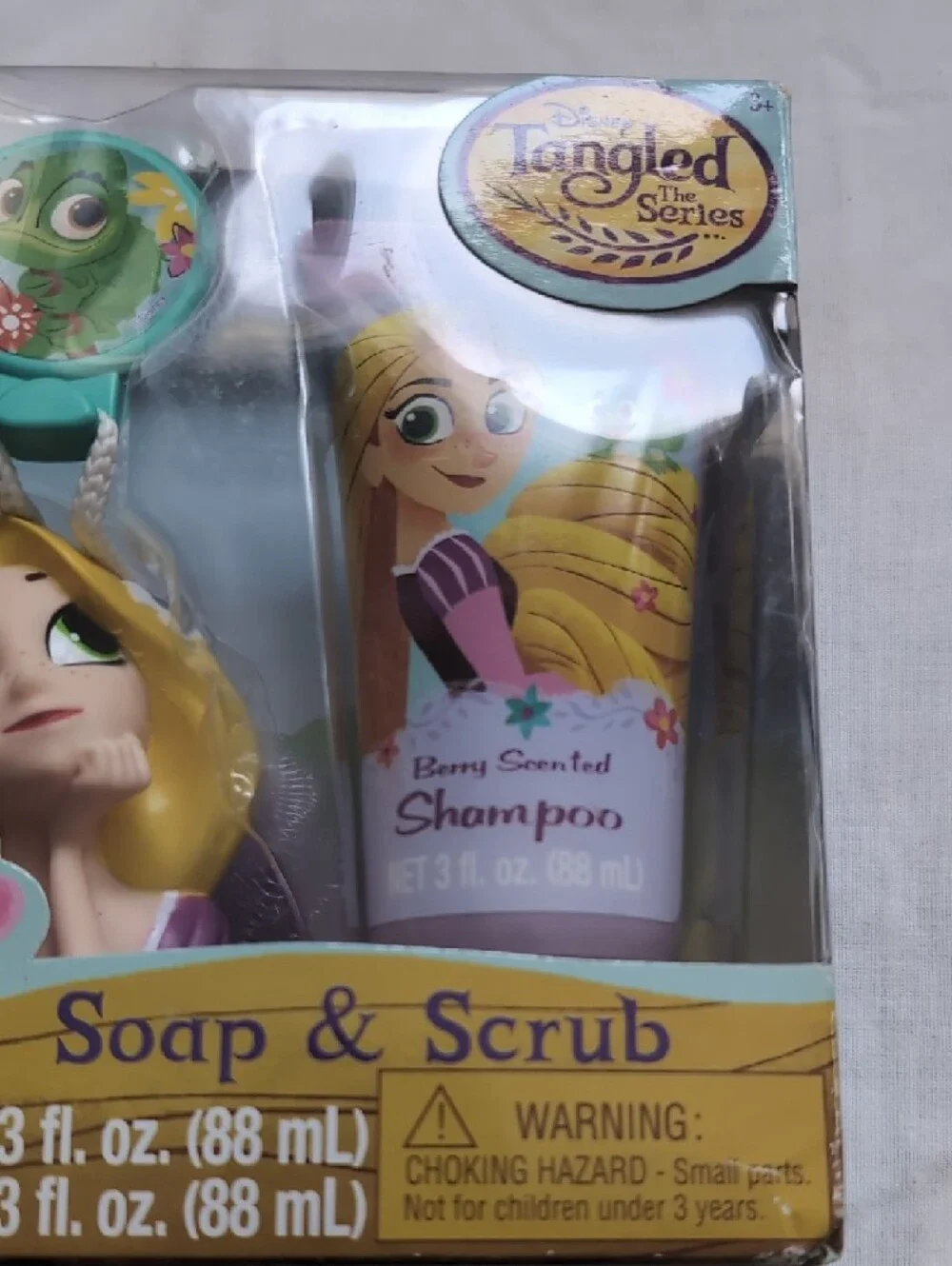 Disney Tangled Kids Berry Scented Shampoo & Body Wash Set, Hook And Bath Scrubby